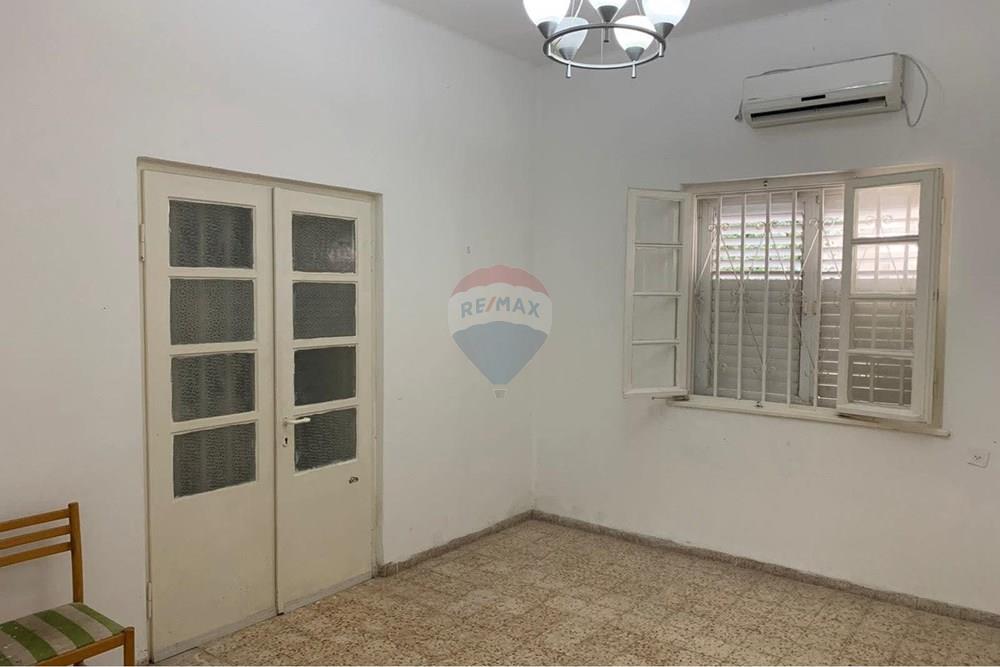 Apartment for Sale in Haifa - Image 4