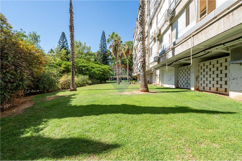 Apartment for Sale in קרית אונו - Image 1