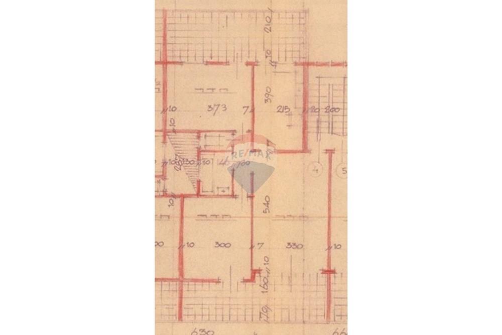 Apartment for Sale in Givatayim - Image 2