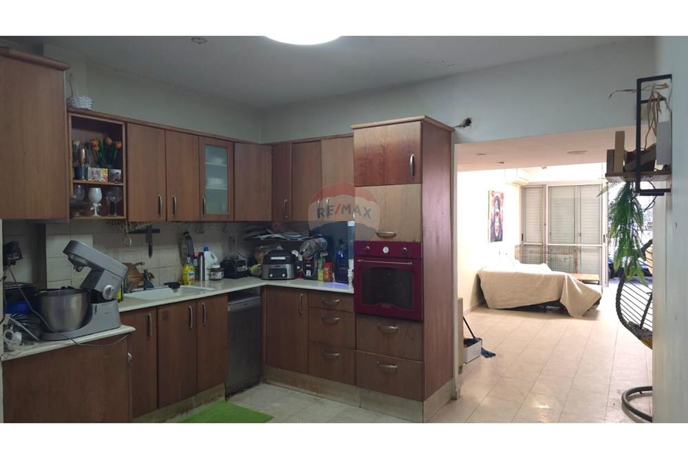 Apartment for Sale in Rishon LeZion - Image 3