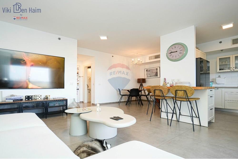 Apartment for Sale in Netanya - Image 1