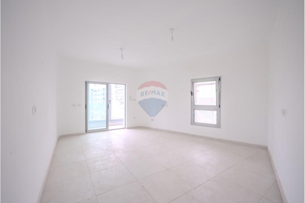 Apartment for Sale in Tel Aviv - Image 6