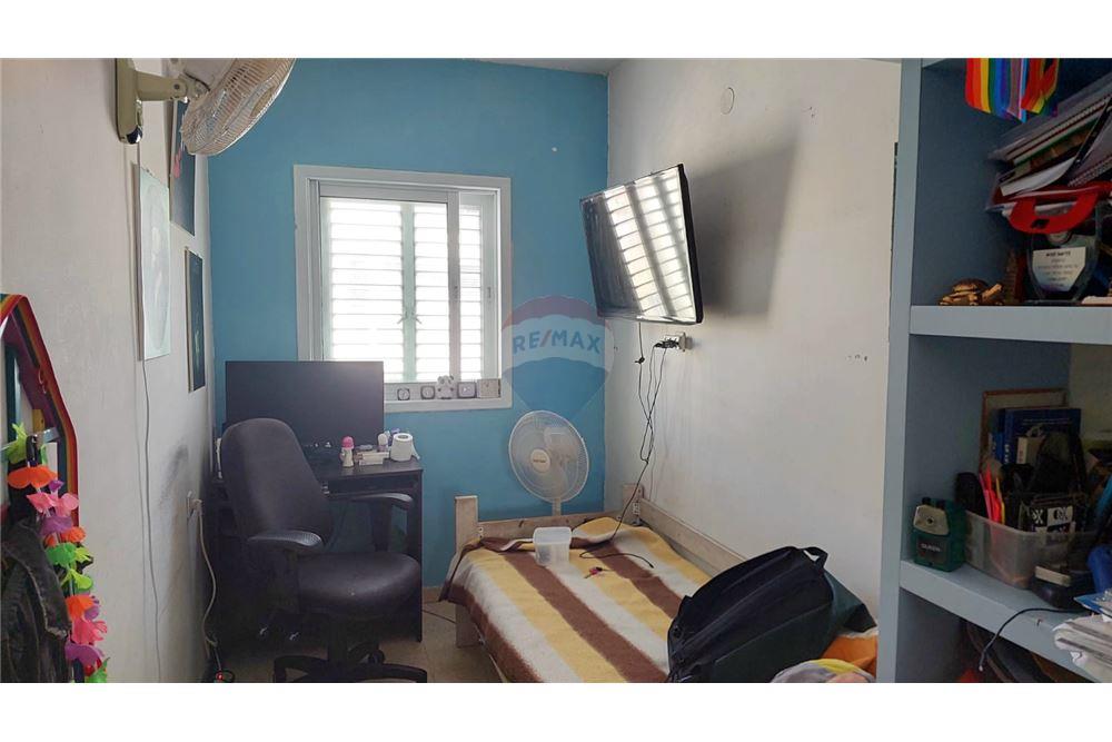 Apartment for Sale in Tel Aviv - Image 5