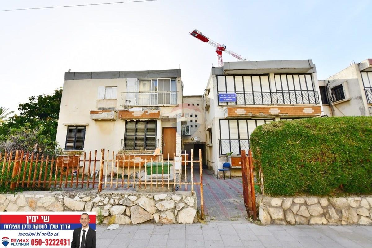 Apartment for Sale in Or Yehuda - Image 1