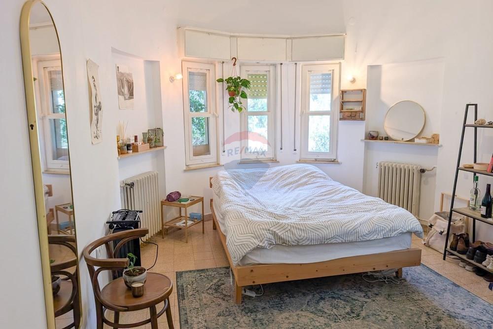 Apartment for Sale in Jerusalem - Image 3