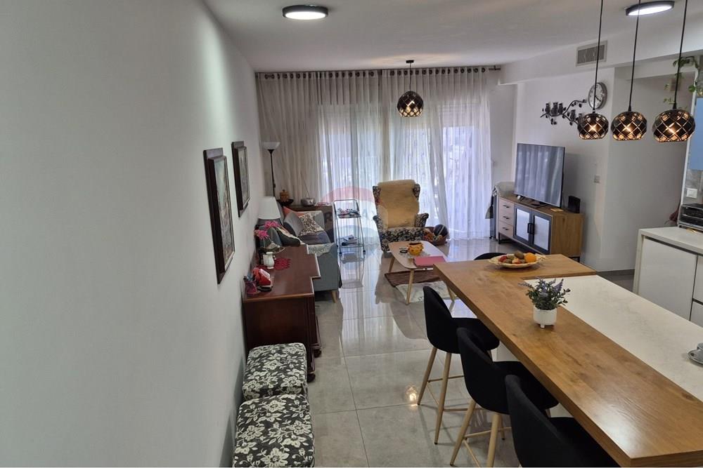 Apartment for Sale in Nahariya - Image 2