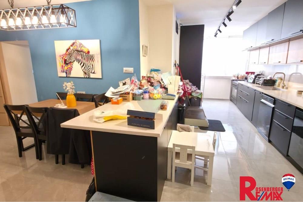 Apartment for Sale in Rishon LeZion - Image 3