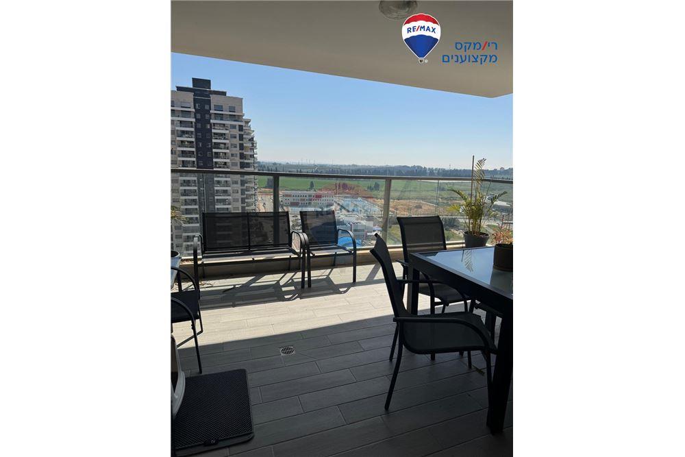 Apartment for Sale in Hadera - Image 5