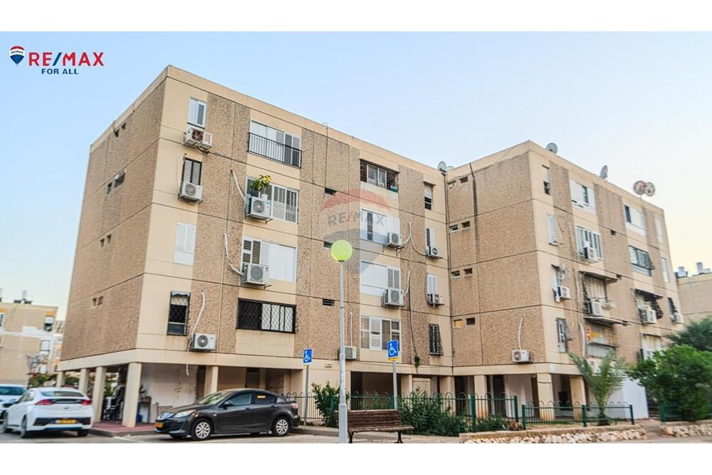 Apartment for Sale in Ashkelon - Image 1