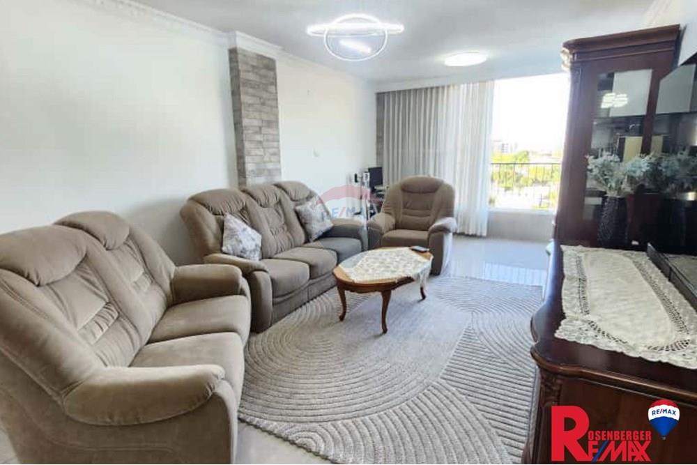 Apartment for Sale in Tel Aviv - Image 1