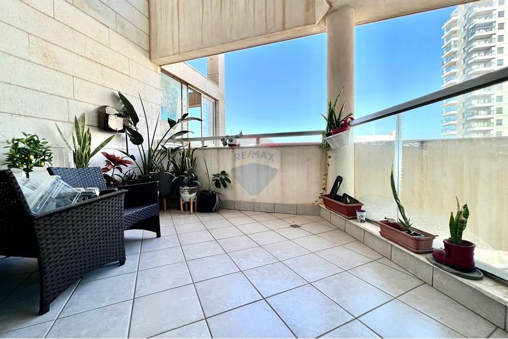Apartment for Sale in Netanya - Image 7