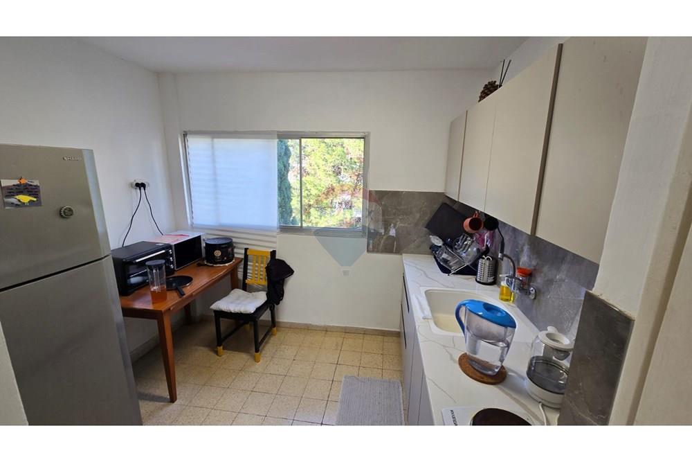 Apartment for Sale in Haifa - Image 6
