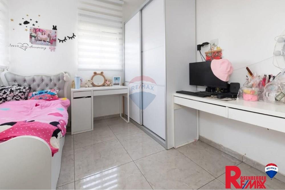 Apartment for Sale in Bat Yam - Image 3
