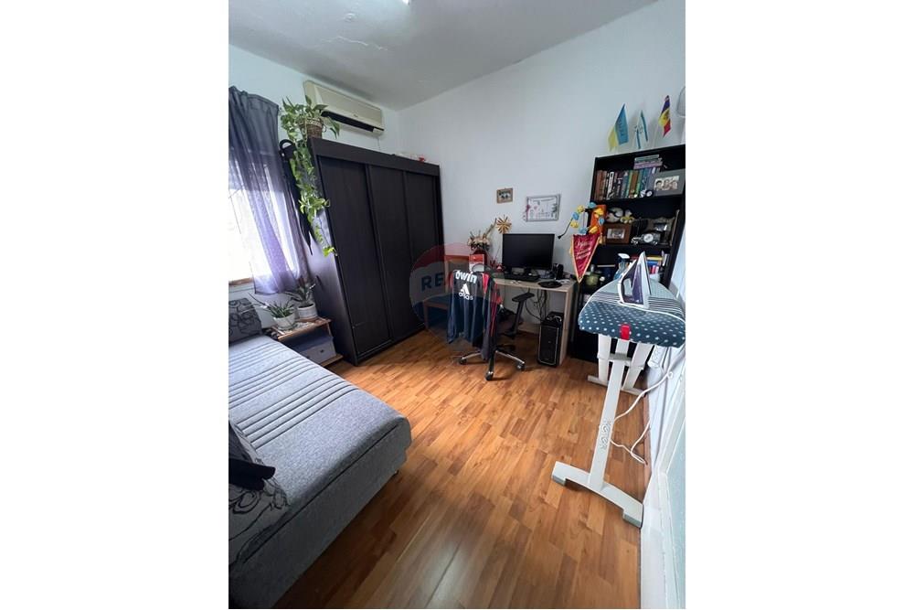Apartment for Sale in Petah Tikva - Image 6