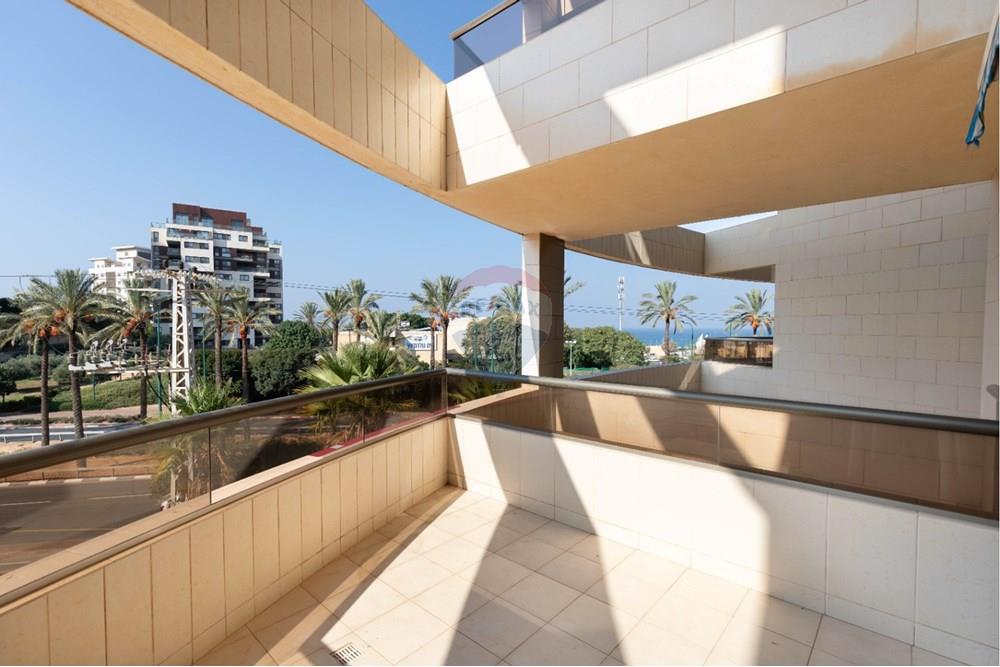 Apartment for Sale in Netanya - Image 6