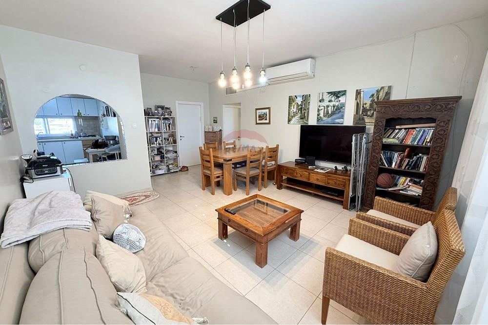 Apartment for Sale in Ramla - Image 3