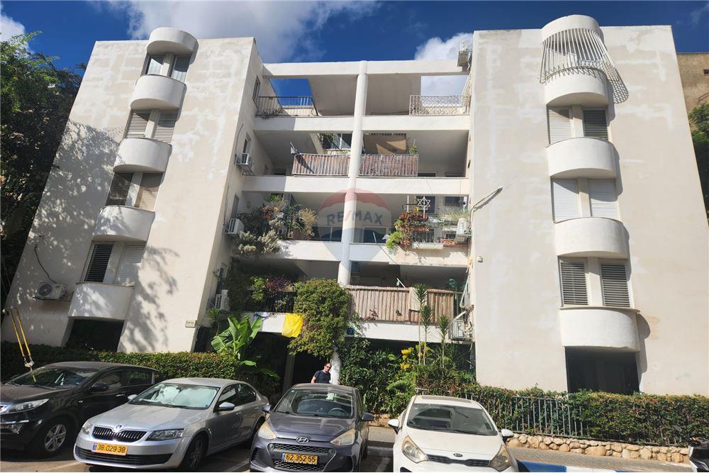 Apartment for Sale in Tel Aviv - Image 6