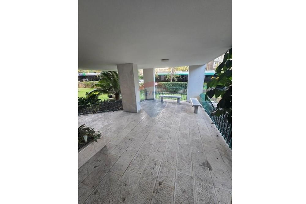 Apartment for Sale in Holon - Image 2