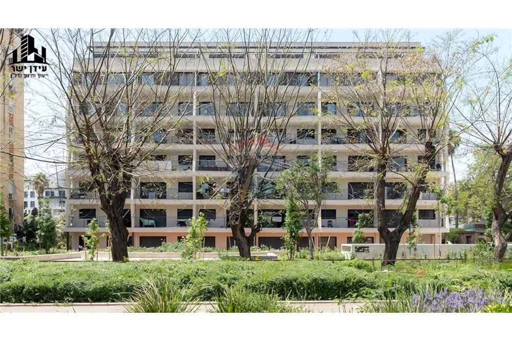 Apartment for Sale in Tel Aviv - Image 1
