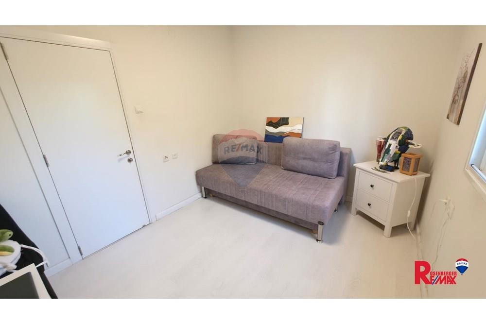 Apartment for Sale in Holon - Image 7