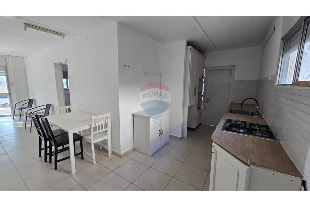 Apartment for Sale in Karmiel - Image 5