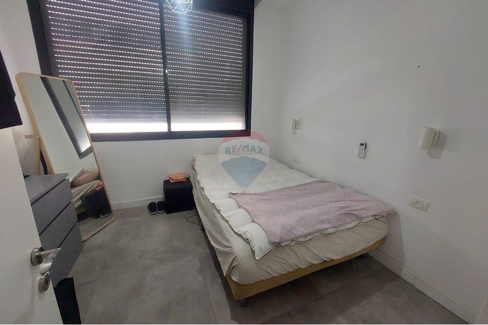 Apartment for Sale in Haifa - Image 3