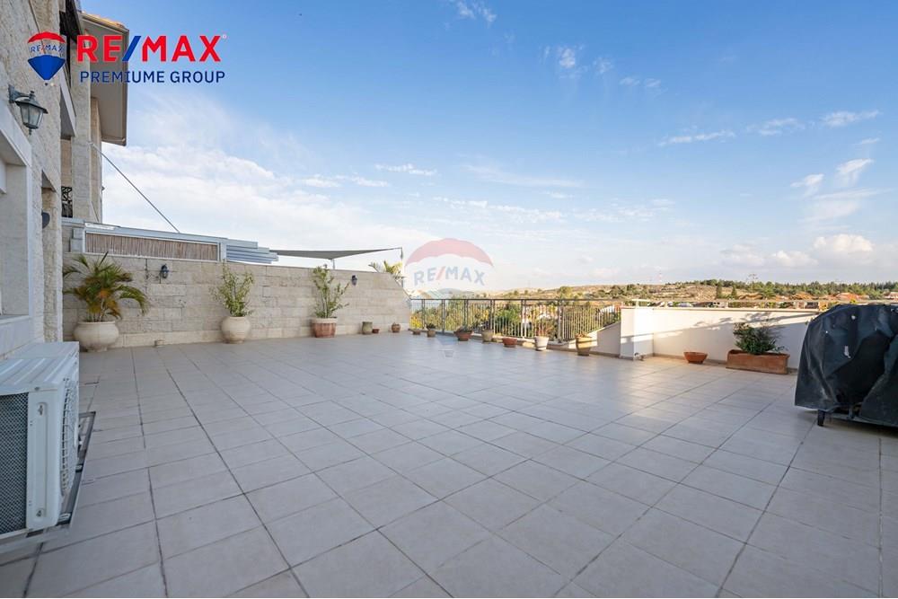 Apartment for Sale in שוהם - Image 3