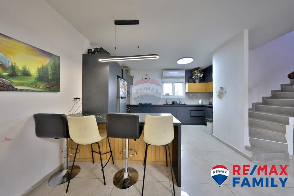 Apartment for Sale in קרית אתא - Image 3