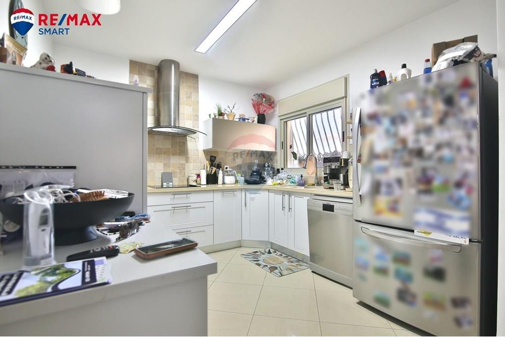 Apartment for Sale in קרית ביאליק - Image 4