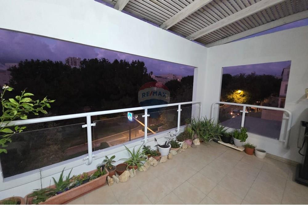 Apartment for Sale in Modi'in - Image 3