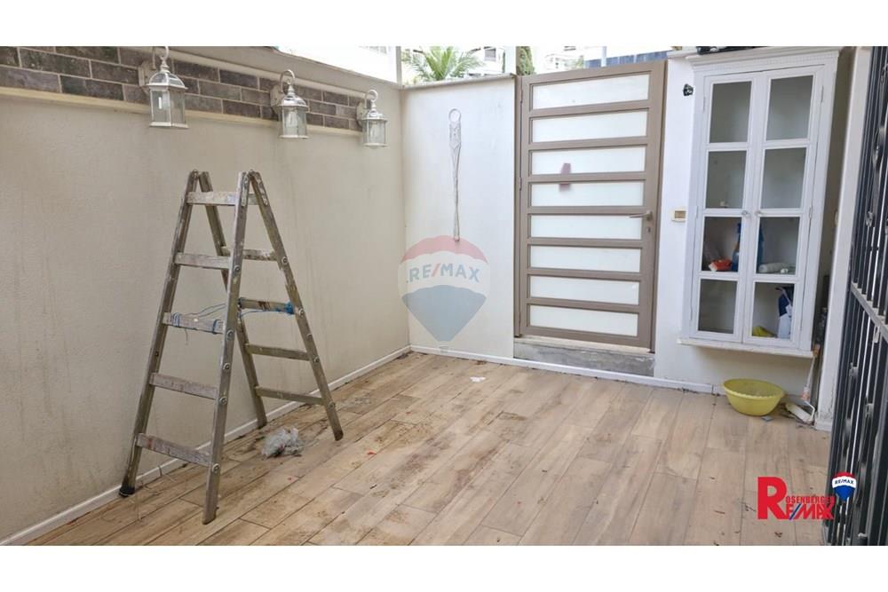 Apartment for Sale in Bnei Brak - Image 7