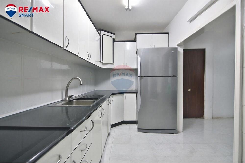 Apartment for Sale in קרית מוצקין - Image 3