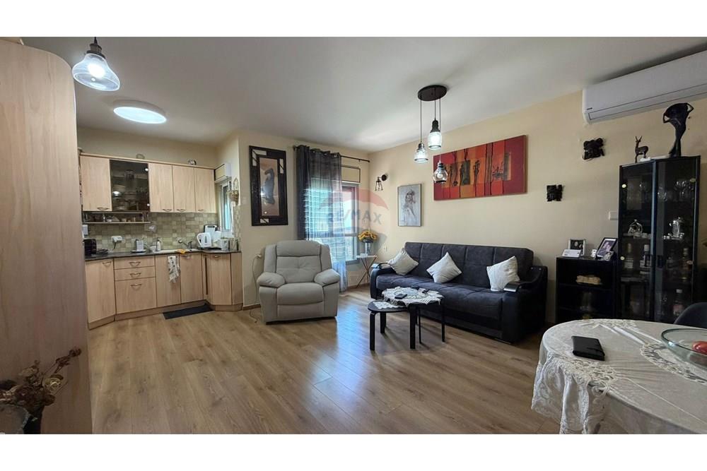 Apartment for Sale in Haifa - Image 2