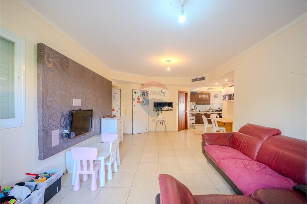 Apartment for Sale in Petah Tikva - Image 7