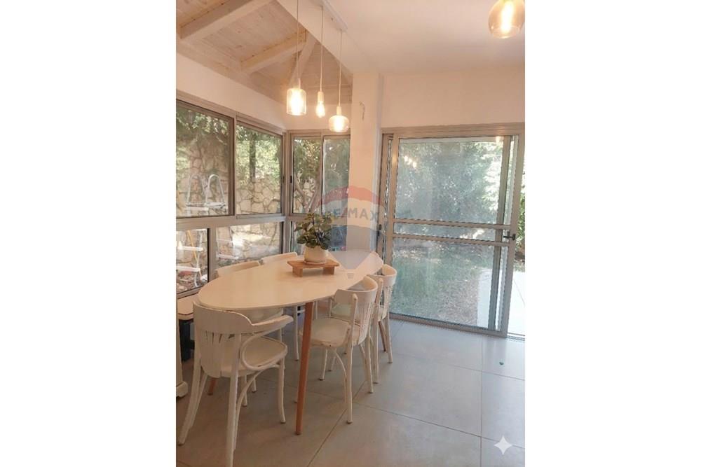Apartment for Sale in לפיד - Image 6