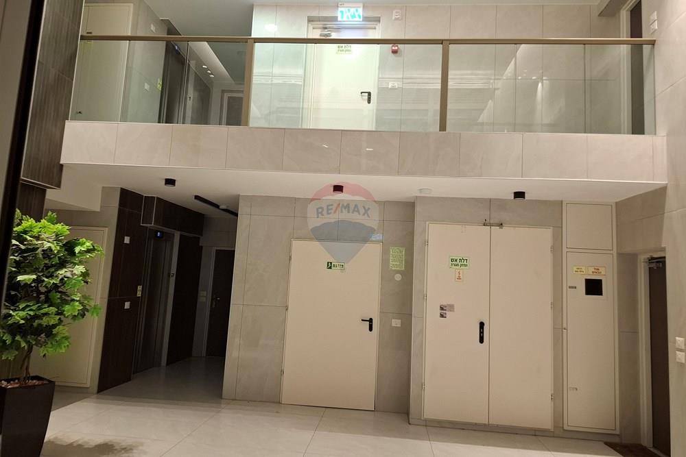 Apartment for Sale in Modi'in - Image 2