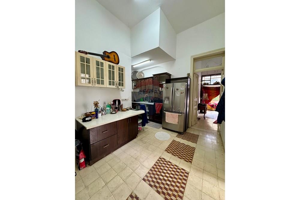 Apartment for Sale in Tel Aviv - Image 5
