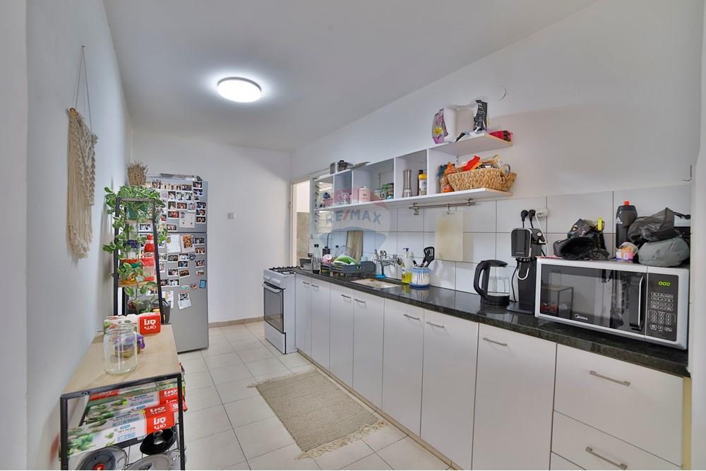 Apartment for Sale in Tel Aviv - Image 5