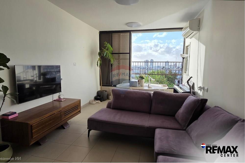 Apartment for Sale in Bat Yam - Image 1