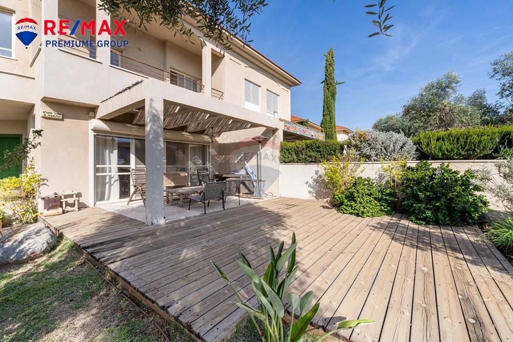 Apartment for Sale in שוהם - Image 1