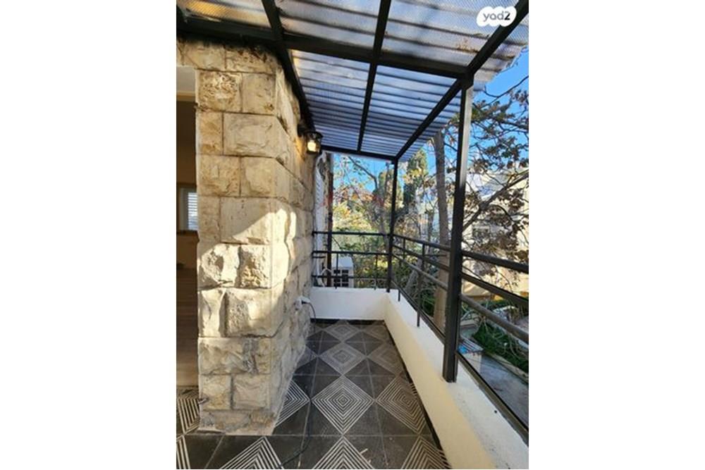 Apartment for Sale in Haifa - Image 4
