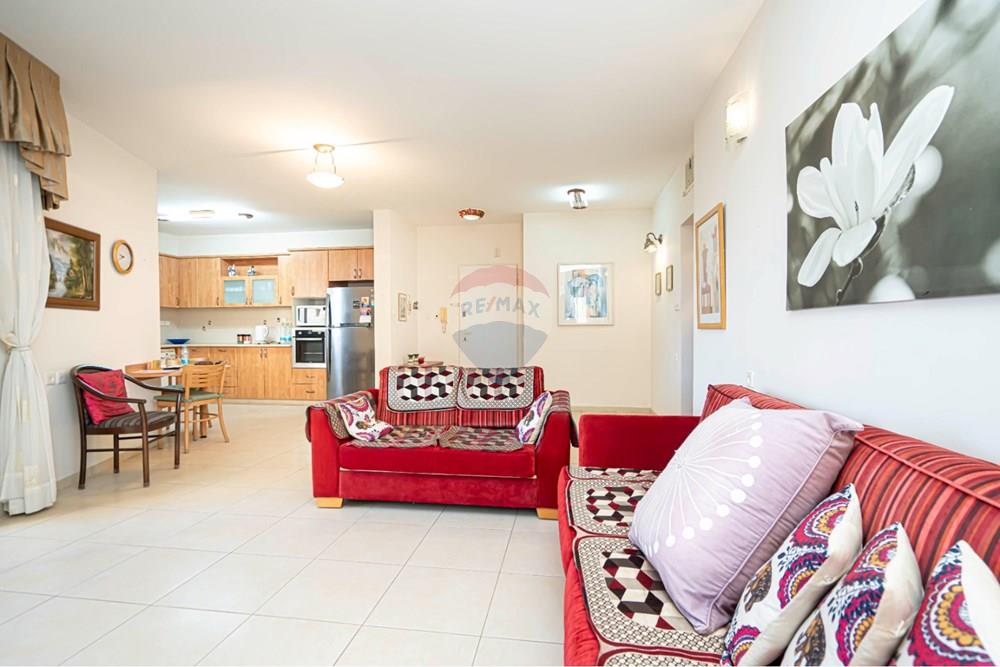 Apartment for Sale in Netanya - Image 2