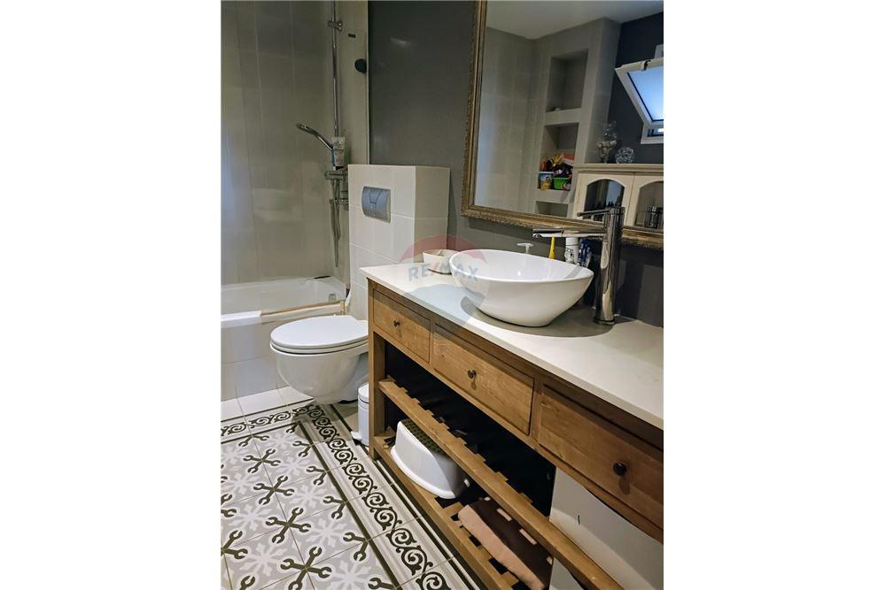 Apartment for Sale in Tel Aviv - Image 4