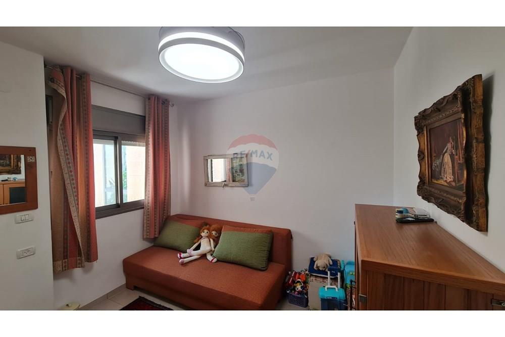 Apartment for Sale in Acre - Image 5