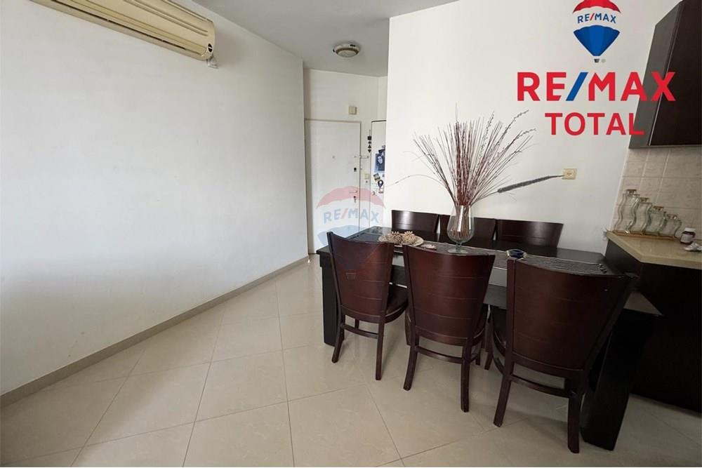 Apartment for Sale in Holon - Image 3