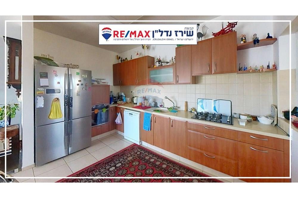 Apartment for Sale in מבשרת ציון - Image 5