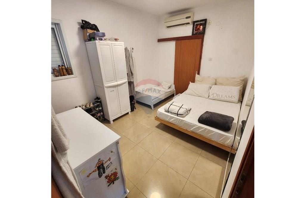 Apartment for Sale in Bat Yam - Image 3