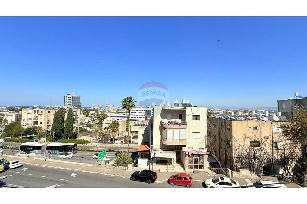 Apartment for Sale in Haifa - Image 7