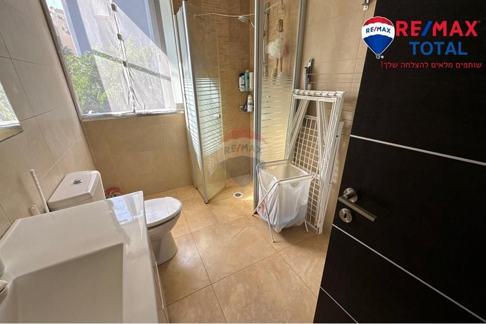 Apartment for Sale in Bat Yam - Image 5