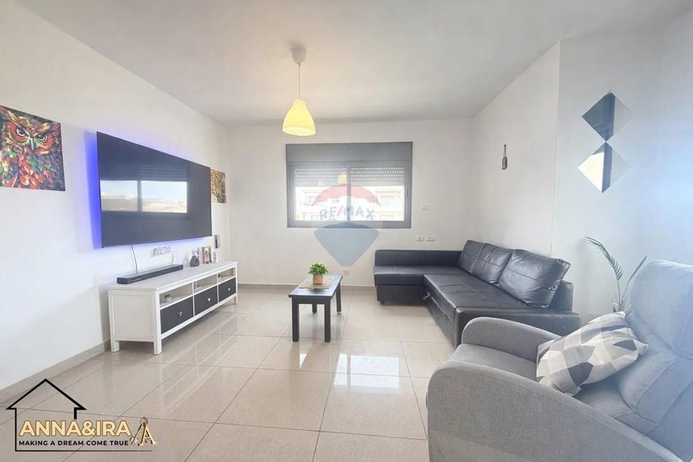 Apartment for Sale in מעלות - Image 4